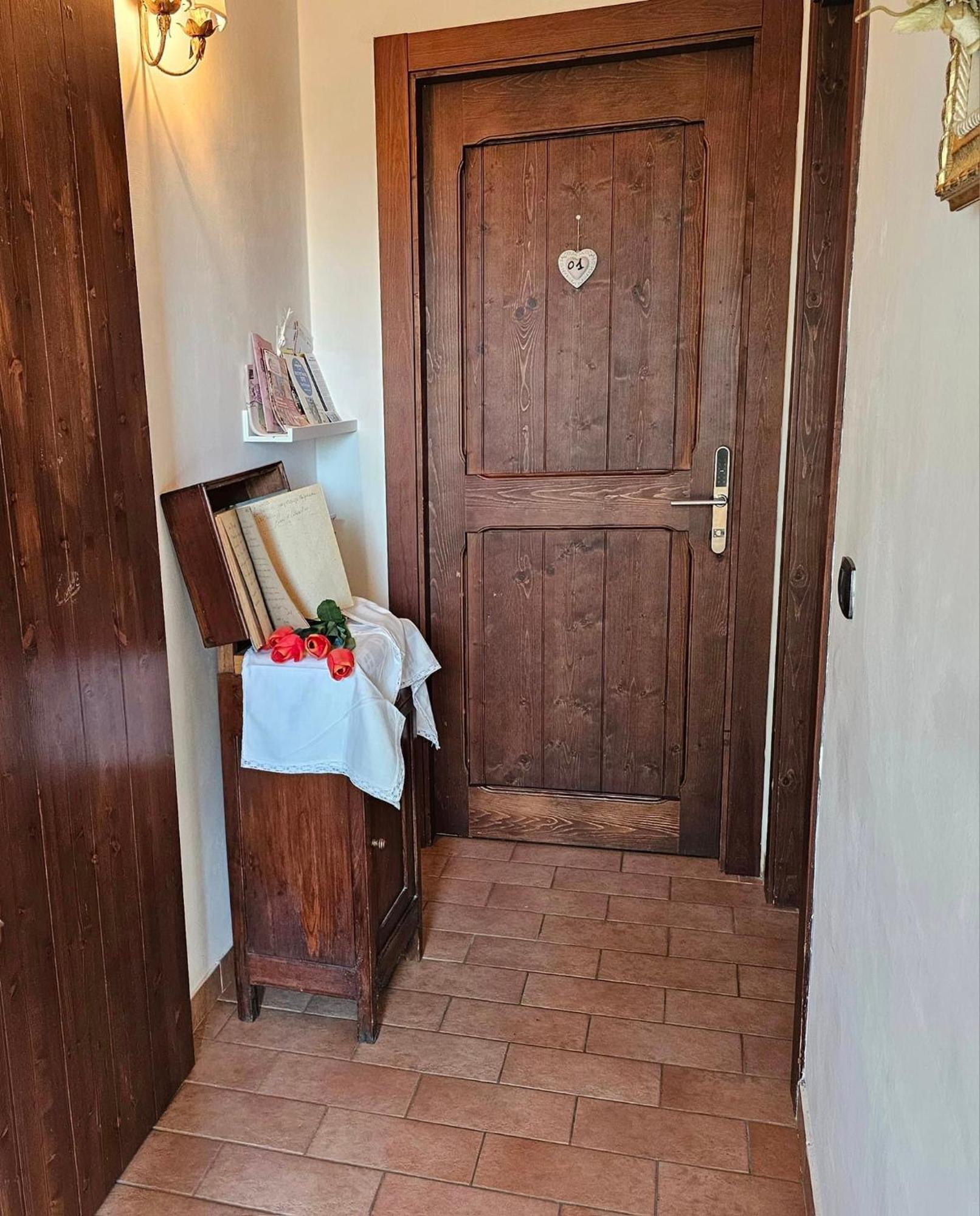 Il Casale Di Aurora Country House Colmurano Exterior photo